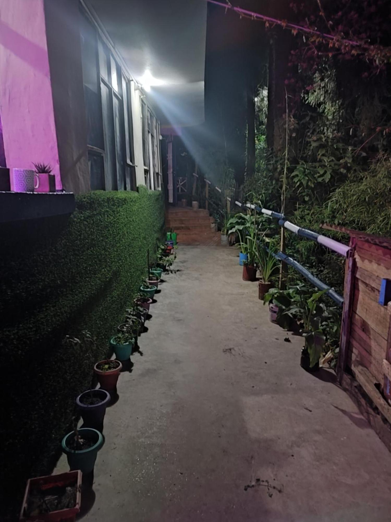Shanti Samaya Home Stay Vl Ghoom Monastery, Samten Choeling Дарджилинг Экстерьер фото